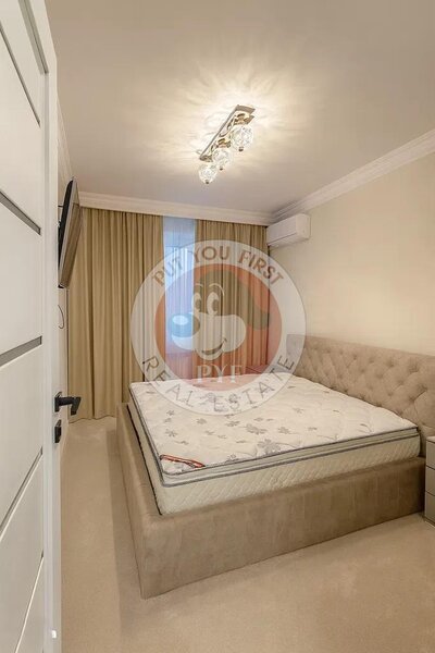 Piata Gorjului | Apartament 3 camere | Decomandat | 73mp | B12236